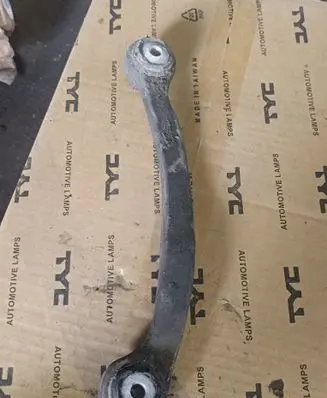 Mercedes-Benz E W211 Rear control arm A2303520001