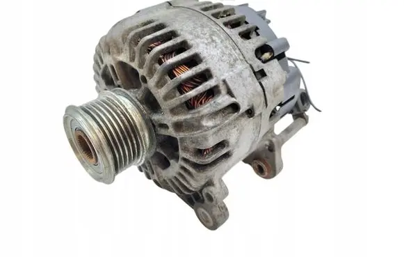 Seat Leon (1P) Generator/alternator 06F903023C