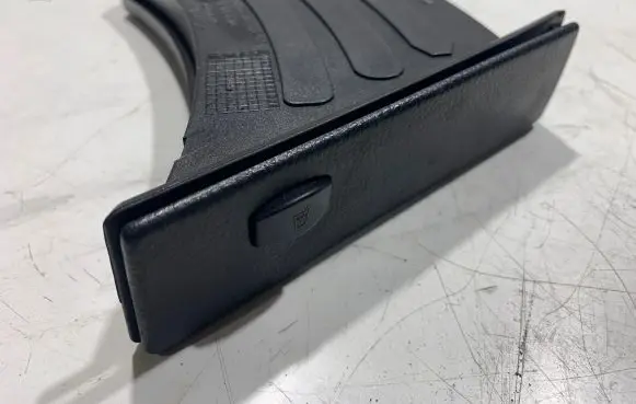 BMW 5 E60 E61 Cup holder 7034132 12145110