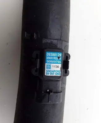 Volvo S40, V40 Intercooler hose/pipe 30621301 30889795
