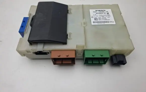 Volvo XC60 Fuse module 30765624 7G9T14C256FA
