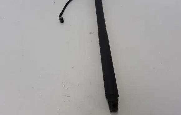 Volvo S90, V90 Tailgate strut 31385257