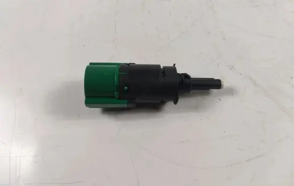 Peugeot 3008 I Brake pedal sensor switch 9670430580