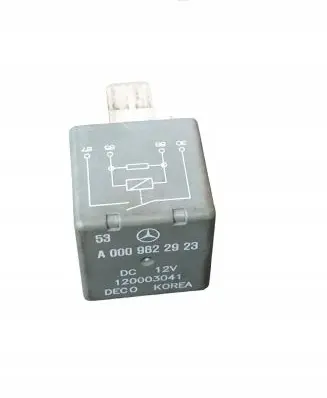 Mercedes-Benz C W205 Other relay A0009822923