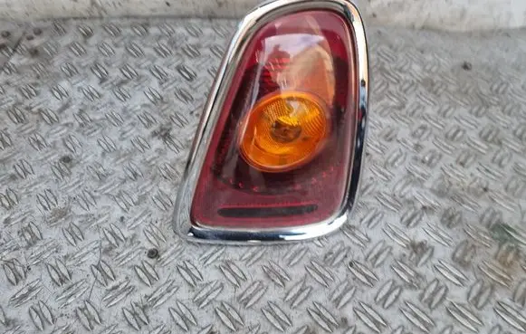 Rear/tail lights