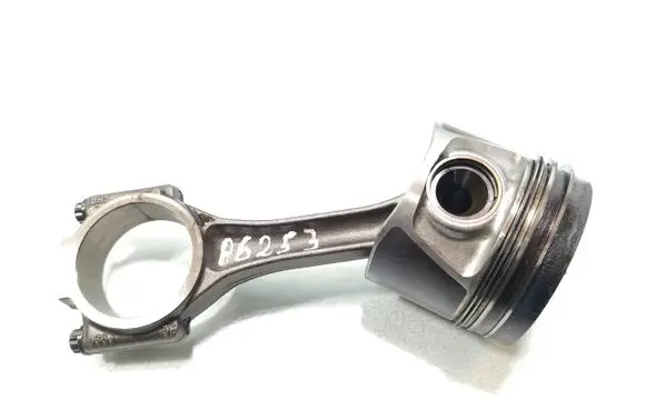 Audi A4 S4 B6 8E 8H Piston with connecting rod 