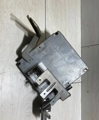 Engine ECU kit and lock set