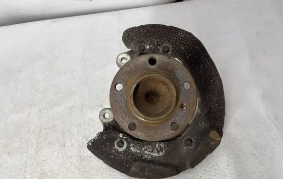BMW 3 F30 F35 F31 Front wheel hub spindle knuckle 19878810 6792288