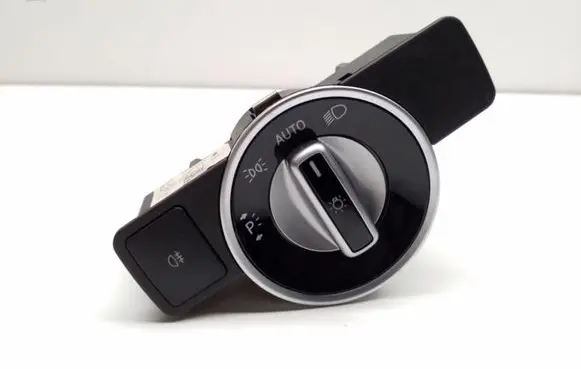 Mercedes-Benz C W204 Light switch A2129050551