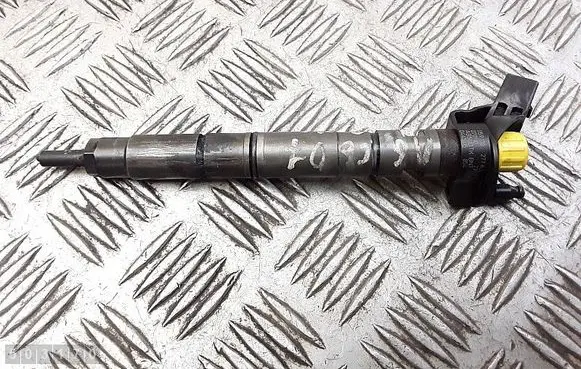 Fuel injector