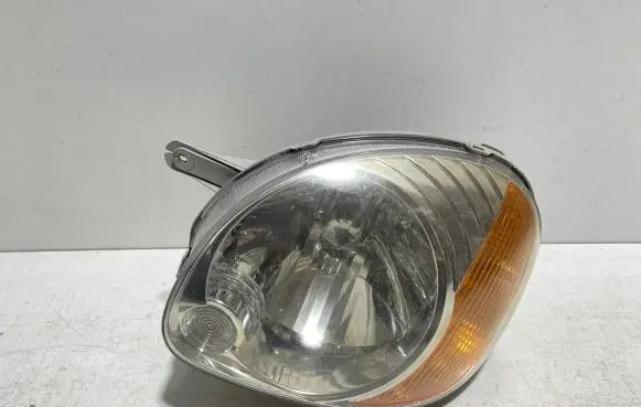Hyundai Atos Classic Headlight/headlamp 9210106XXX