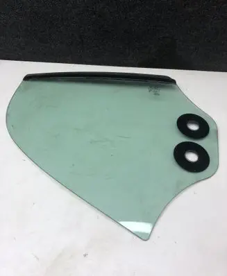 Mini One - Cooper R50 - 53 Rear side window