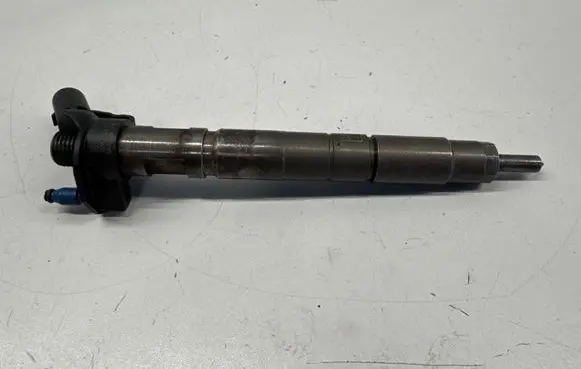 KIA Sorento Fuel injector 0445116018 338002F000 110223