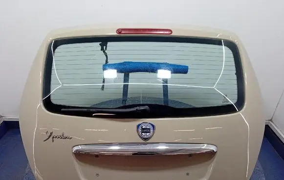 Lancia Ypsilon Tailgate/trunk/boot lid 