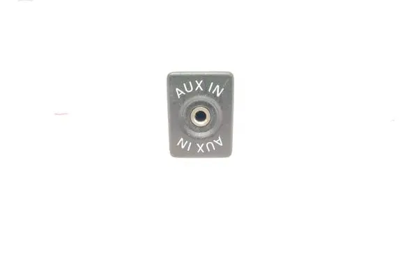 Volkswagen Transporter - Caravelle T5 AUX in-socket connector 5M0035724