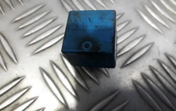 Peugeot 406 Other relay 45a03653
