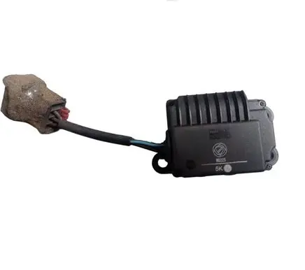 Alfa Romeo GTV Fan control module 90225