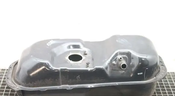 Mitsubishi L200 Fuel tank 
