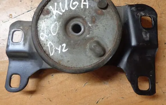 Ford Kuga I Engine mount bracket 5N517M121KD