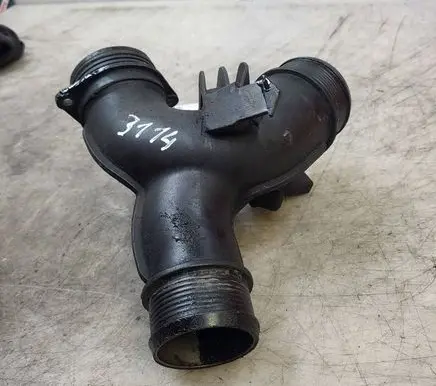 Audi Q7 4L Intercooler hose/pipe 4L0145795