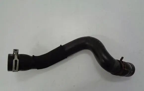 Peugeot 3008 I Engine coolant pipe/hose 9681777880