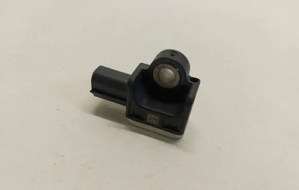 Volvo S60 Airbag deployment crash/impact sensor 31334336
