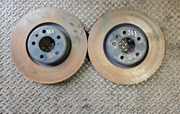 Audi A5 Front brake disc 8B3615301A 8B3615302A