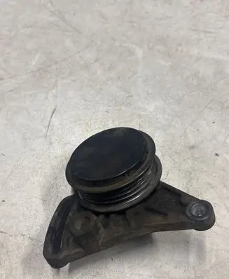 Volkswagen PASSAT B5.5 Air conditioning tensioner F230875