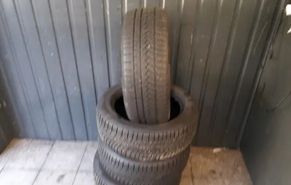 Bentley Continental R15 summer tire 