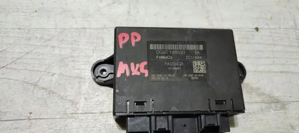 Ford Mondeo MK V Door control unit/module DG9T14B533