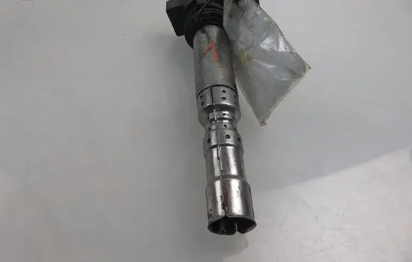 Volkswagen Phaeton High voltage ignition coil 07C905715A