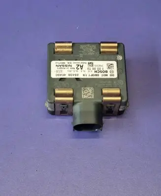 Nissan Qashqai Distronic sensor radar 284384EA5C 39R07078 0203300710