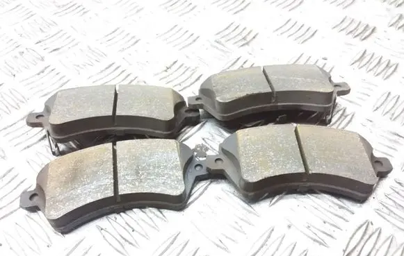 Toyota Corolla E120 E130 Brake pads (front) 