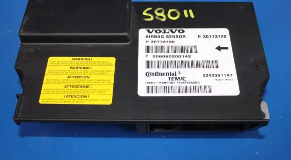 Volvo V70 Airbag control unit/module 30773720