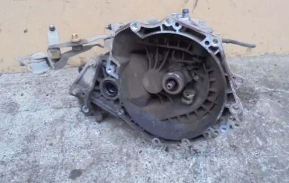 Opel Corsa D Manual 4 speed gearbox 2UW429