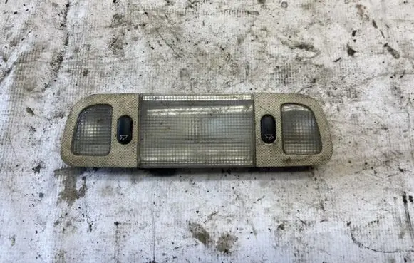 Citroen C4 I Front seat light 3734