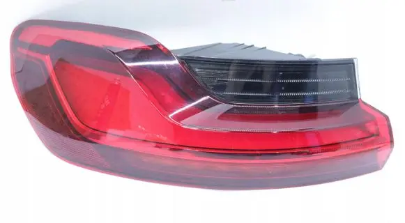 BMW X4 G02 Rear/tail lights 7409395