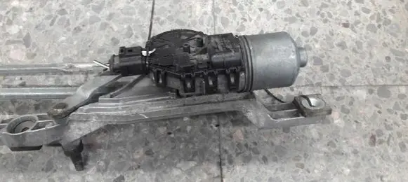 Ford Focus Front wiper linkage 4M51-17504-AC