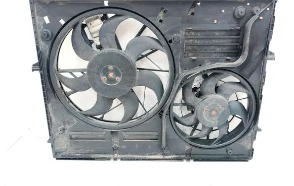 Audi Q7 4L Radiator cooling fan shroud 7L0121203H 7L0959455G 7L0959455F