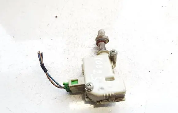 Volkswagen Golf IV Central locking motor 3b0959782 3b08107738