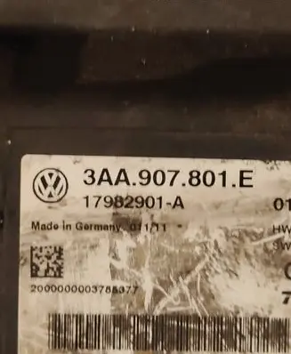 Volkswagen PASSAT B7 Hand brake control module 3AA907801E 17982901A