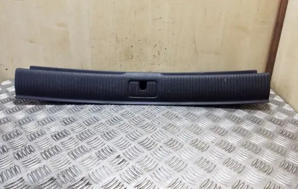 Audi A3 S3 8V Trunk/boot sill cover protection 8V4863471G