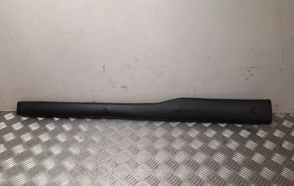 (B) pillar trim (top)