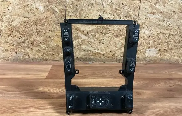 Mercedes-Benz ML W163 Electric window control switch A1638207210