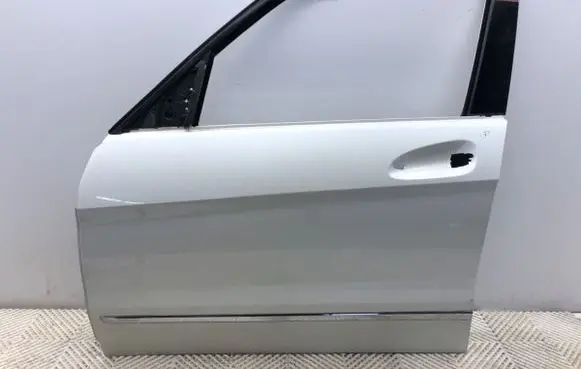 Mercedes-Benz GLK (X204) Front door 799