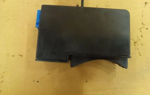 Renault Espace - Grand espace IV Ignition key card reader 8200004283