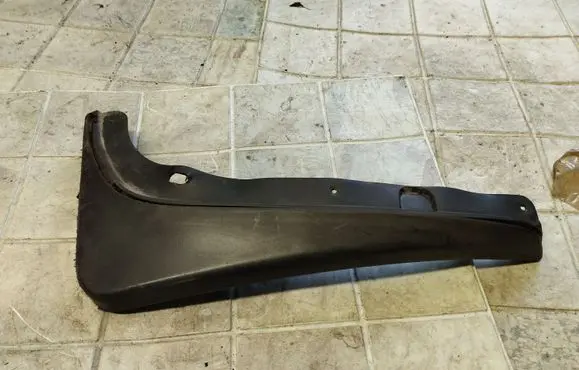 Skoda Superb B5 (3U) Rear mudguard 3U5821822