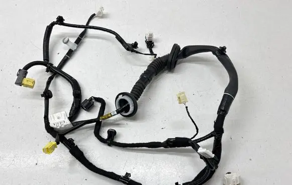 Subaru XV II Front door wiring loom 81821FL310 018178 201124