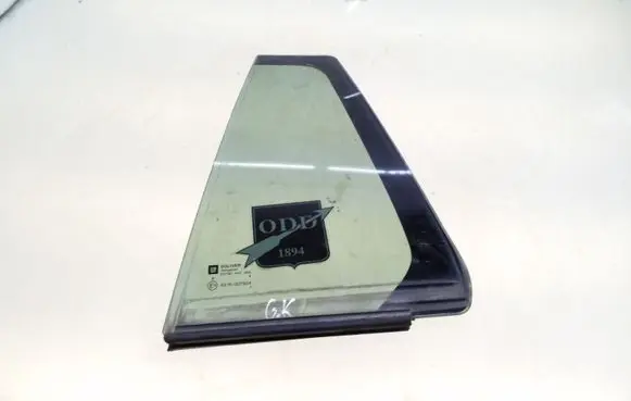 Opel Vectra C Rear vent window glass AS3
