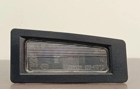 Mazda CX-3 Number plate light 13041979